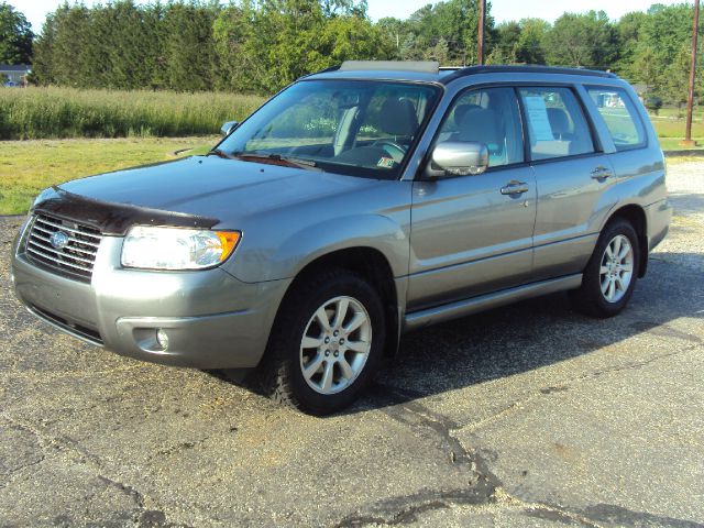 2007 Subaru Forester 2500hd 4x4 W/ Plow System