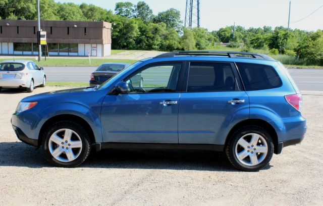 2009 Subaru Forester 2dr 2.5L PZEV