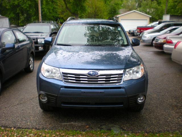 2009 Subaru Forester 2500hd 4x4 W/ Plow System