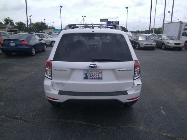 2009 Subaru Forester 2500hd 4x4 W/ Plow System