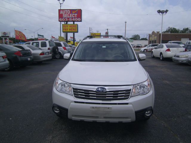 2009 Subaru Forester 2500hd 4x4 W/ Plow System