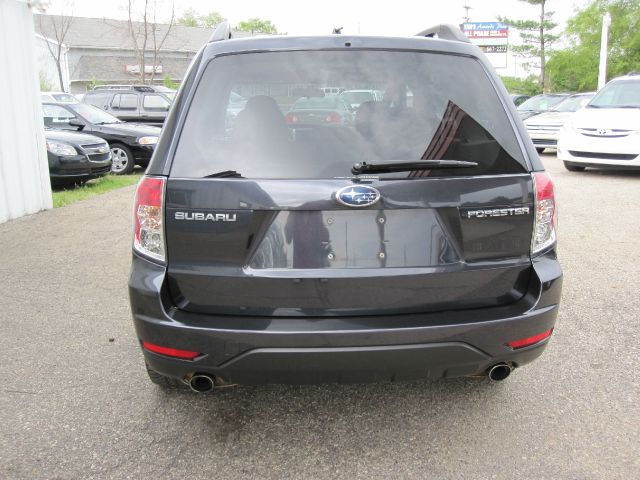 2009 Subaru Forester 2dr 2.5L PZEV