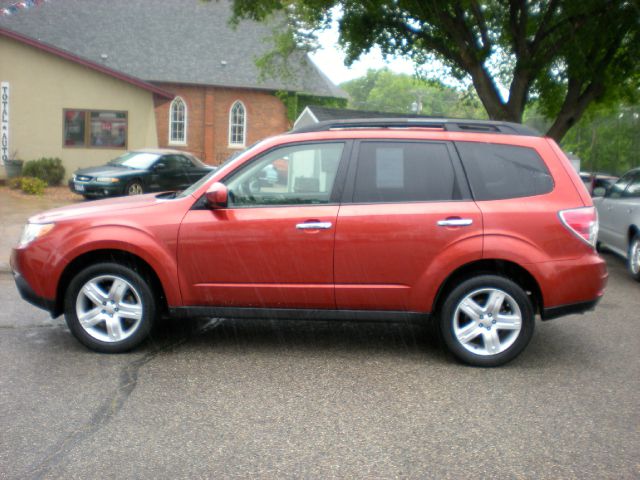 2010 Subaru Forester 2dr 2.5L PZEV