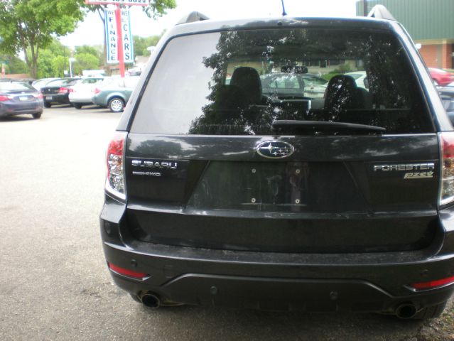 2010 Subaru Forester 2dr 2.5L PZEV