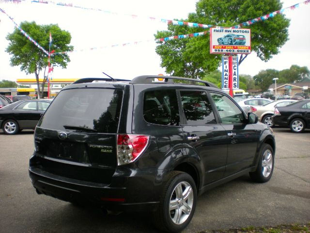 2010 Subaru Forester 2dr 2.5L PZEV