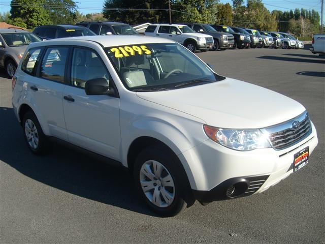 2010 Subaru Forester LT Loaded LOW Mileage