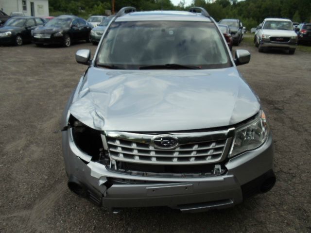 2012 Subaru Forester 2500hd 4x4 W/ Plow System