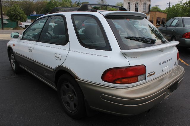 2000 Subaru Impreza Clk32