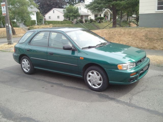 2000 Subaru Impreza XLT/ /lots Of Extras