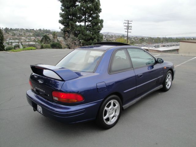 2001 Subaru Impreza 4dr GLS 4WD 2.7L Auto AWD SUV