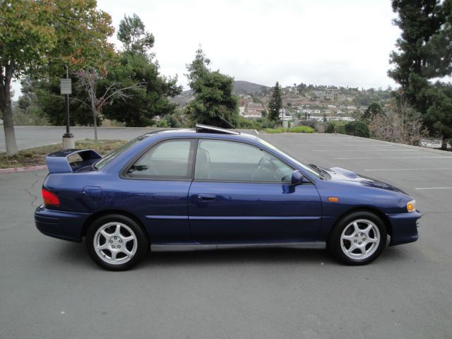 2001 Subaru Impreza 4dr GLS 4WD 2.7L Auto AWD SUV