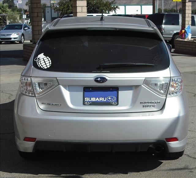 2009 Subaru Impreza SLE Plus, AWD, Vista Roof, Htd