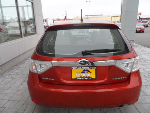 2009 Subaru Impreza SLE Plus, AWD, Vista Roof, Htd