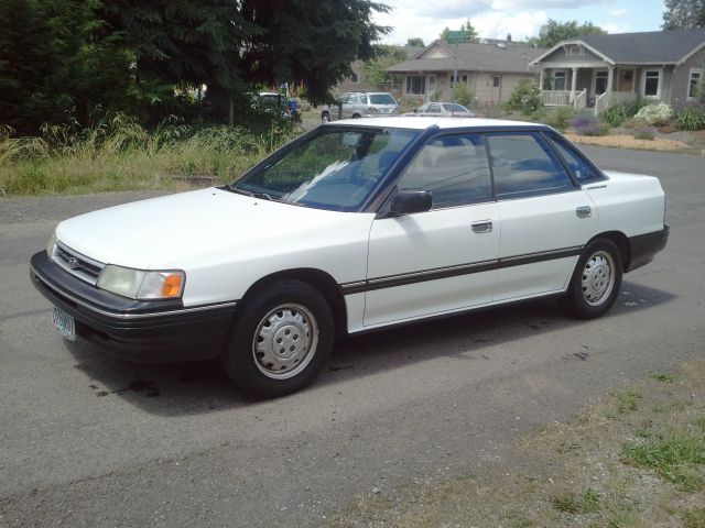 1990 Subaru Legacy 15