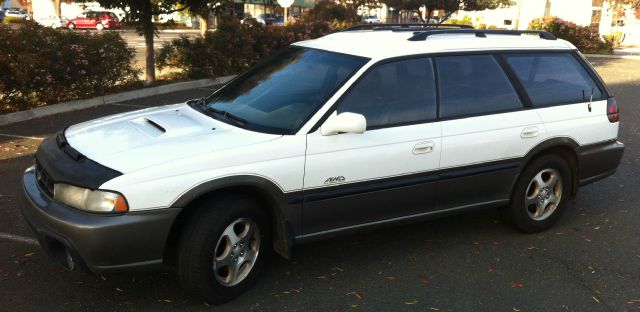 1997 Subaru Legacy Panel LS