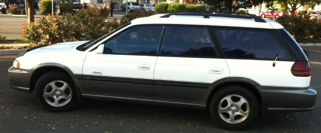 1997 Subaru Legacy Panel LS