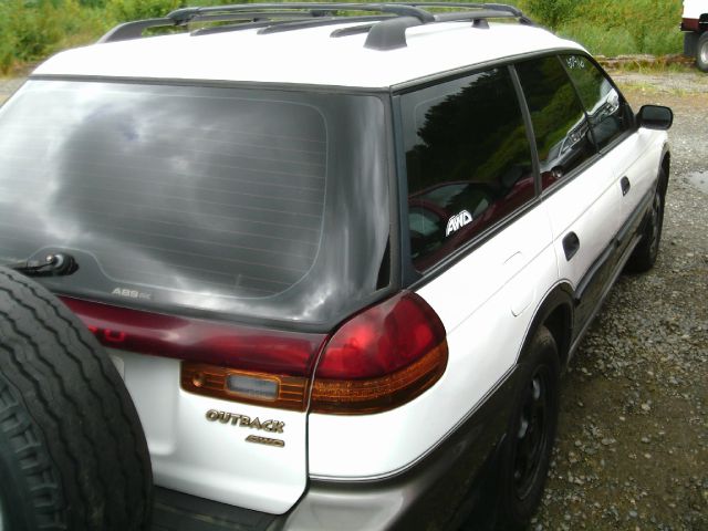 1997 Subaru Legacy Panel LS