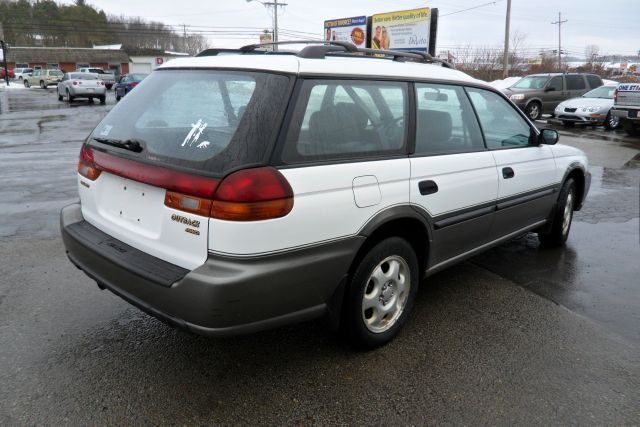 1997 Subaru Legacy Panel LS