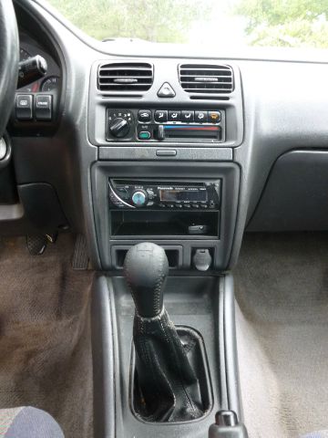 1997 Subaru Legacy Panel LS