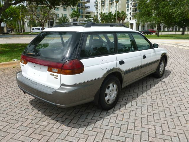 1997 Subaru Legacy Panel LS