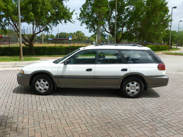 1997 Subaru Legacy Panel LS