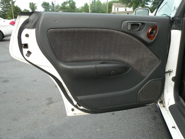 1997 Subaru Legacy Panel LS