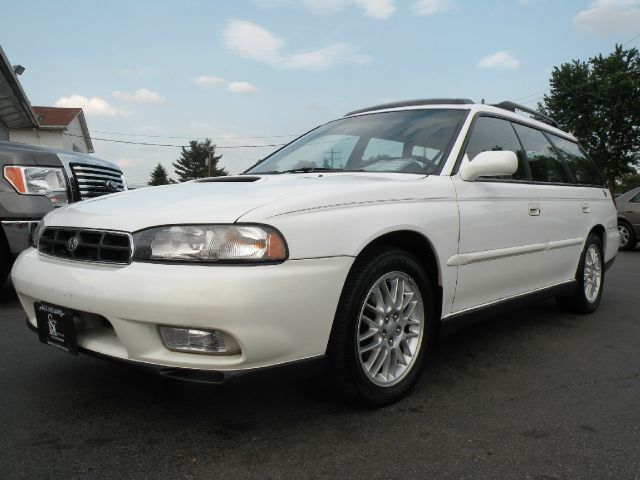 1997 Subaru Legacy Panel LS