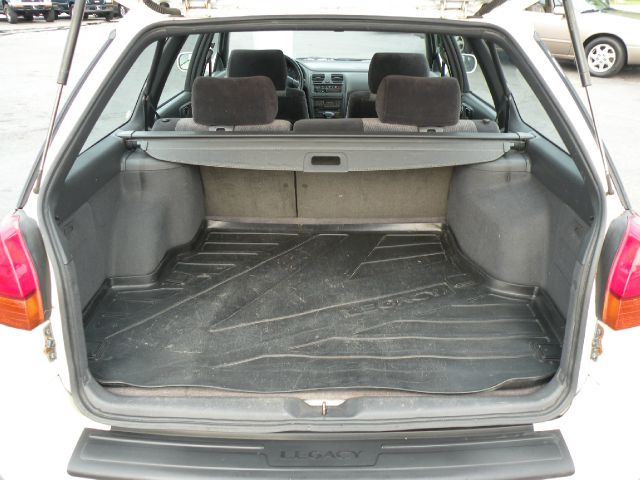 1997 Subaru Legacy Panel LS