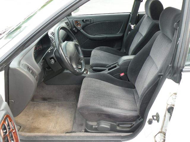 1997 Subaru Legacy Panel LS