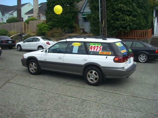 1997 Subaru Legacy Panel LS