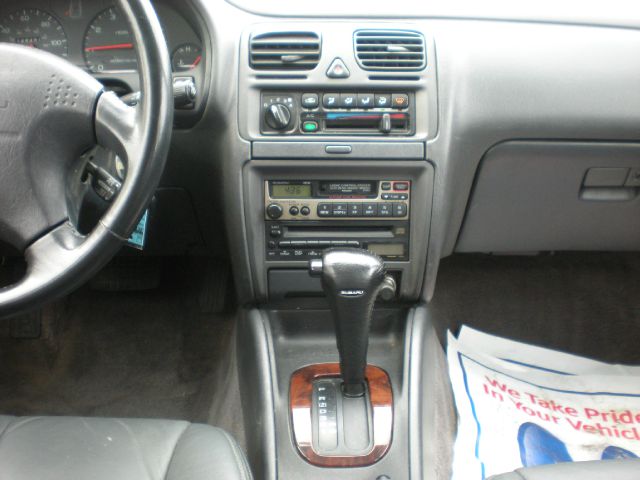 1997 Subaru Legacy Panel LS