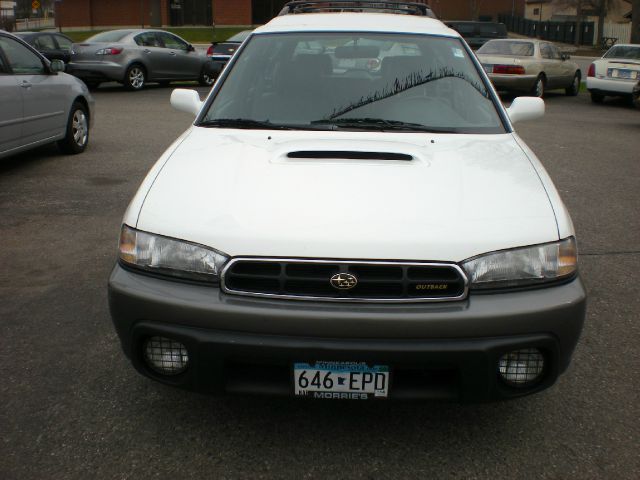 1997 Subaru Legacy Panel LS