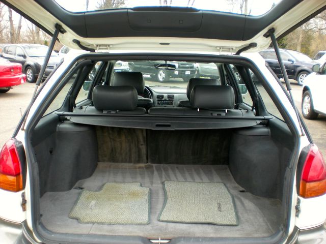 1997 Subaru Legacy Panel LS