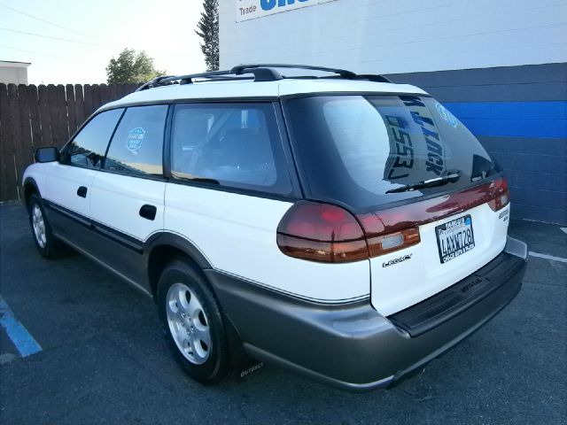 1998 Subaru Legacy LS Sedan Hatchback