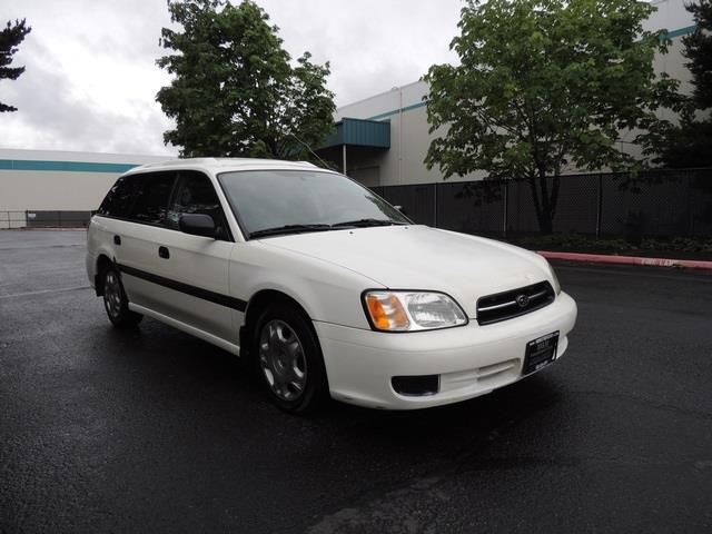 2000 Subaru Legacy 4dr 114 WB XLS