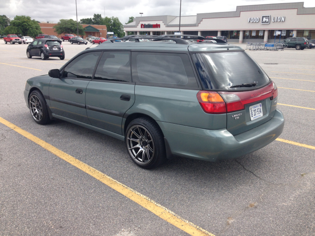 2001 Subaru Legacy 2500 EXT LWB