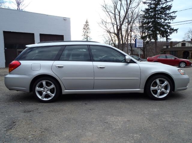 2005 Subaru Legacy GLX Sedan 4D ,GAS Saver