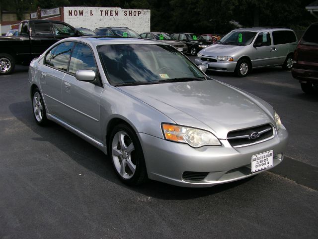 2006 Subaru Legacy LTZ 4X4 (marshalltown)