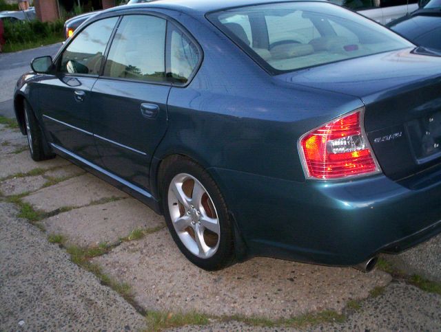 2006 Subaru Legacy LTZ 4X4 (marshalltown)