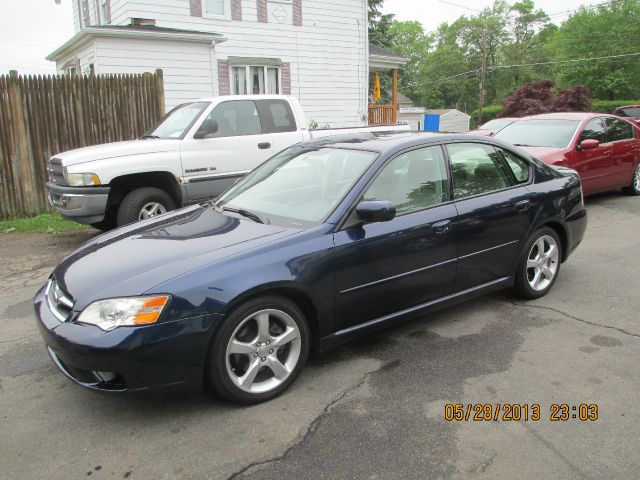 2006 Subaru Legacy LTZ 4X4 (marshalltown)