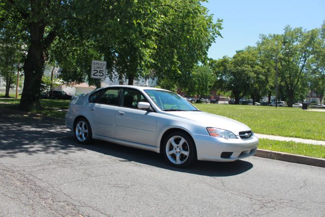 2006 Subaru Legacy LTZ 4X4 (marshalltown)