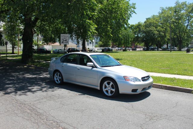 2006 Subaru Legacy LTZ 4X4 (marshalltown)