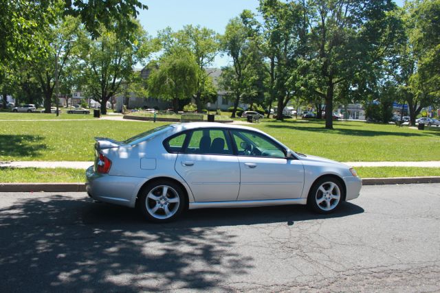 2006 Subaru Legacy LTZ 4X4 (marshalltown)