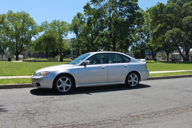 2006 Subaru Legacy LTZ 4X4 (marshalltown)