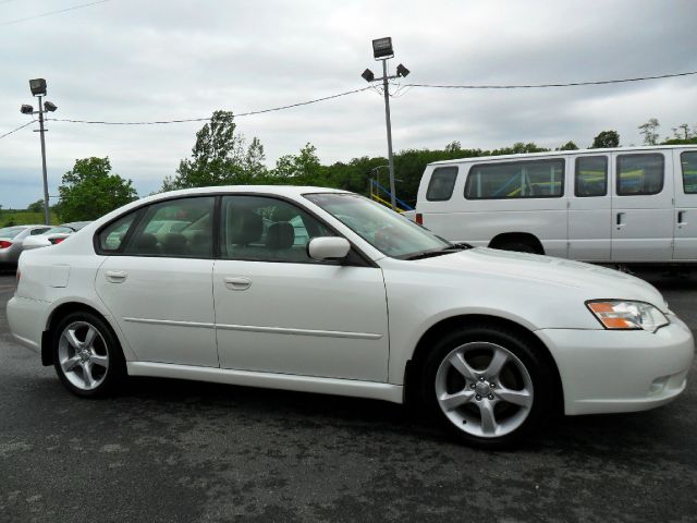 2006 Subaru Legacy LTZ 4X4 (marshalltown)