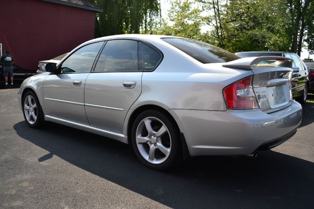 2006 Subaru Legacy LTZ 4X4 (marshalltown)