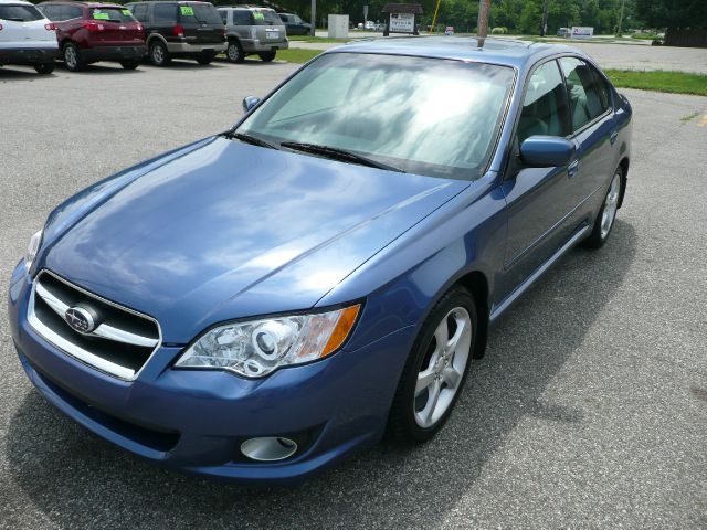 2008 Subaru Legacy LTZ 4X4 (marshalltown)