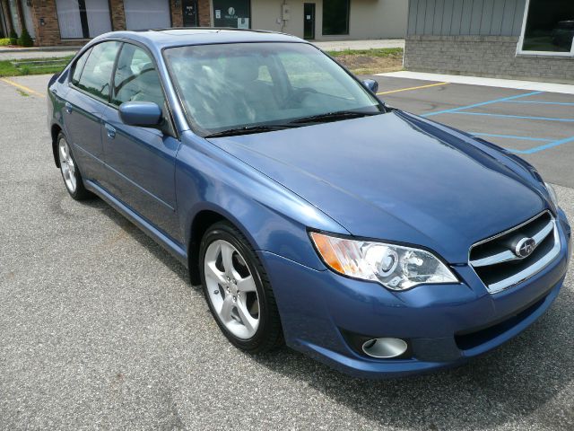 2008 Subaru Legacy LTZ 4X4 (marshalltown)