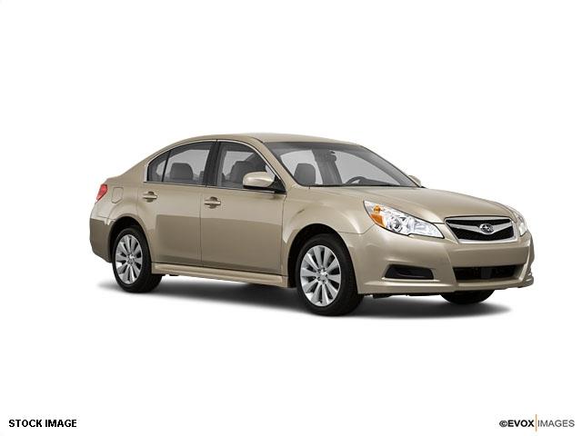 2010 Subaru Legacy LTZ 4X4 (marshalltown)