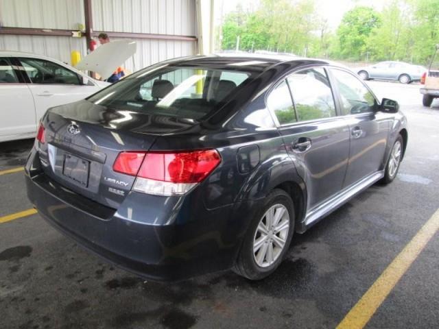 2010 Subaru Legacy 545I 6-spd MANU